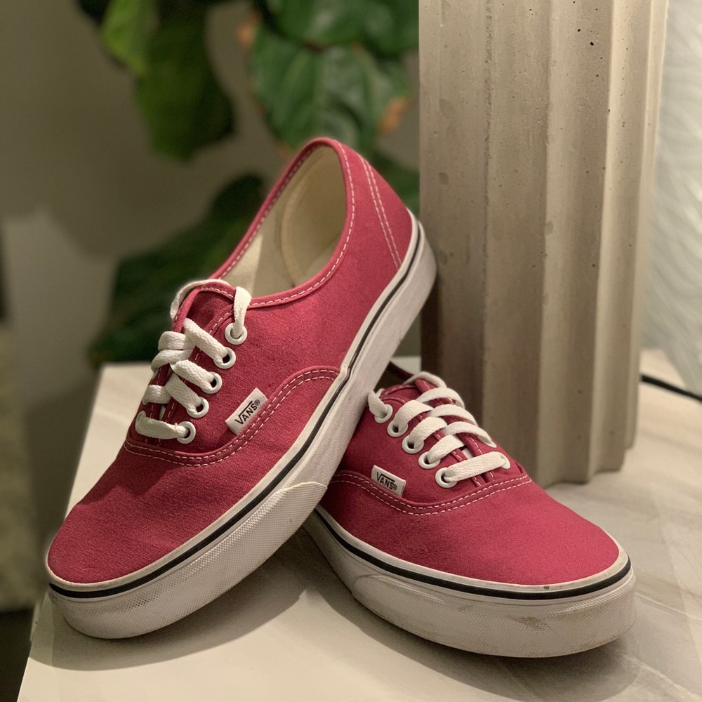 Vans Port Royale Red / White RARE - Picture 2 of 6